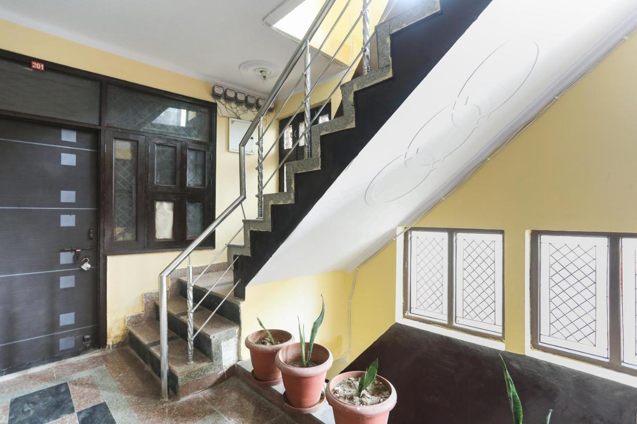 Spot On 61003 Kailash Dham Noida Buitenkant foto