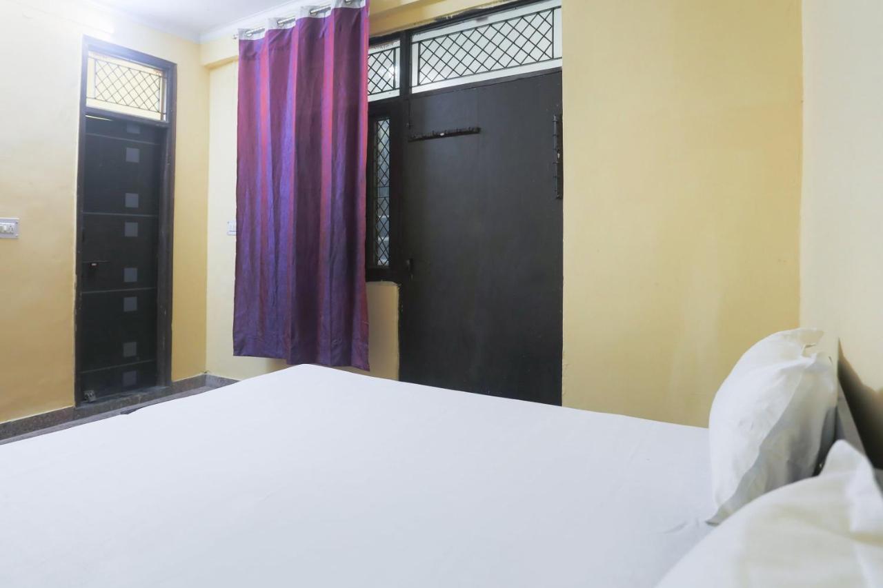 Spot On 61003 Kailash Dham Noida Buitenkant foto