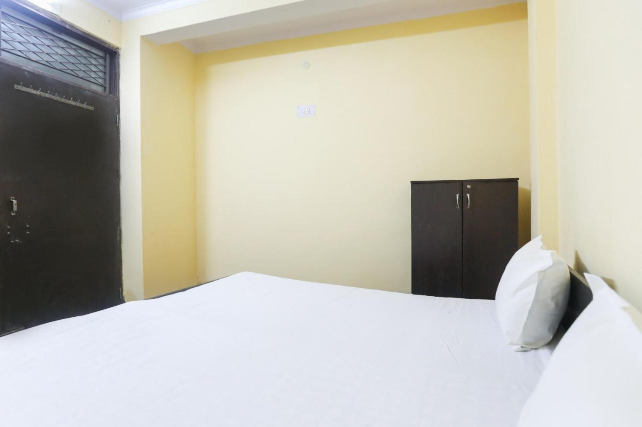 Spot On 61003 Kailash Dham Noida Buitenkant foto
